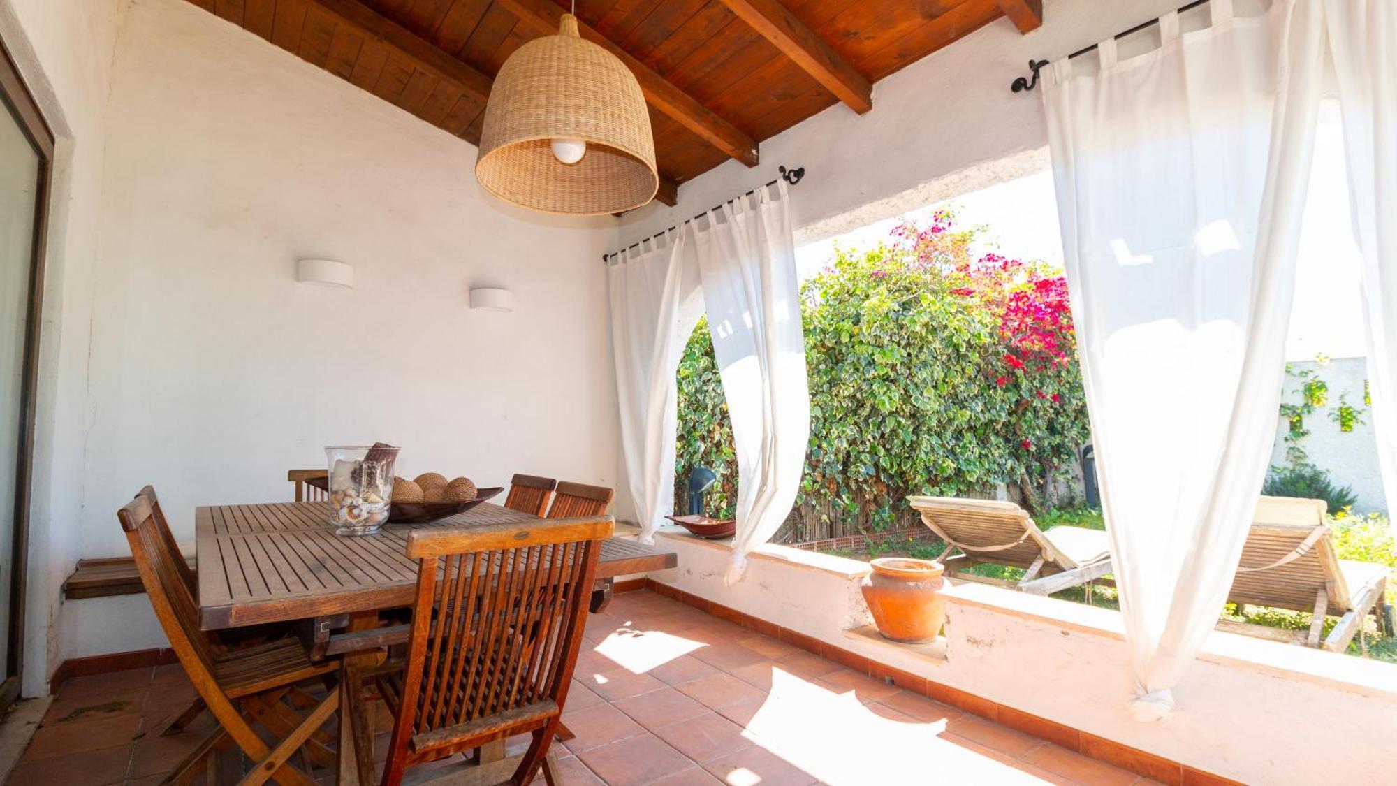 Villa S'oru E Mari Boutique House